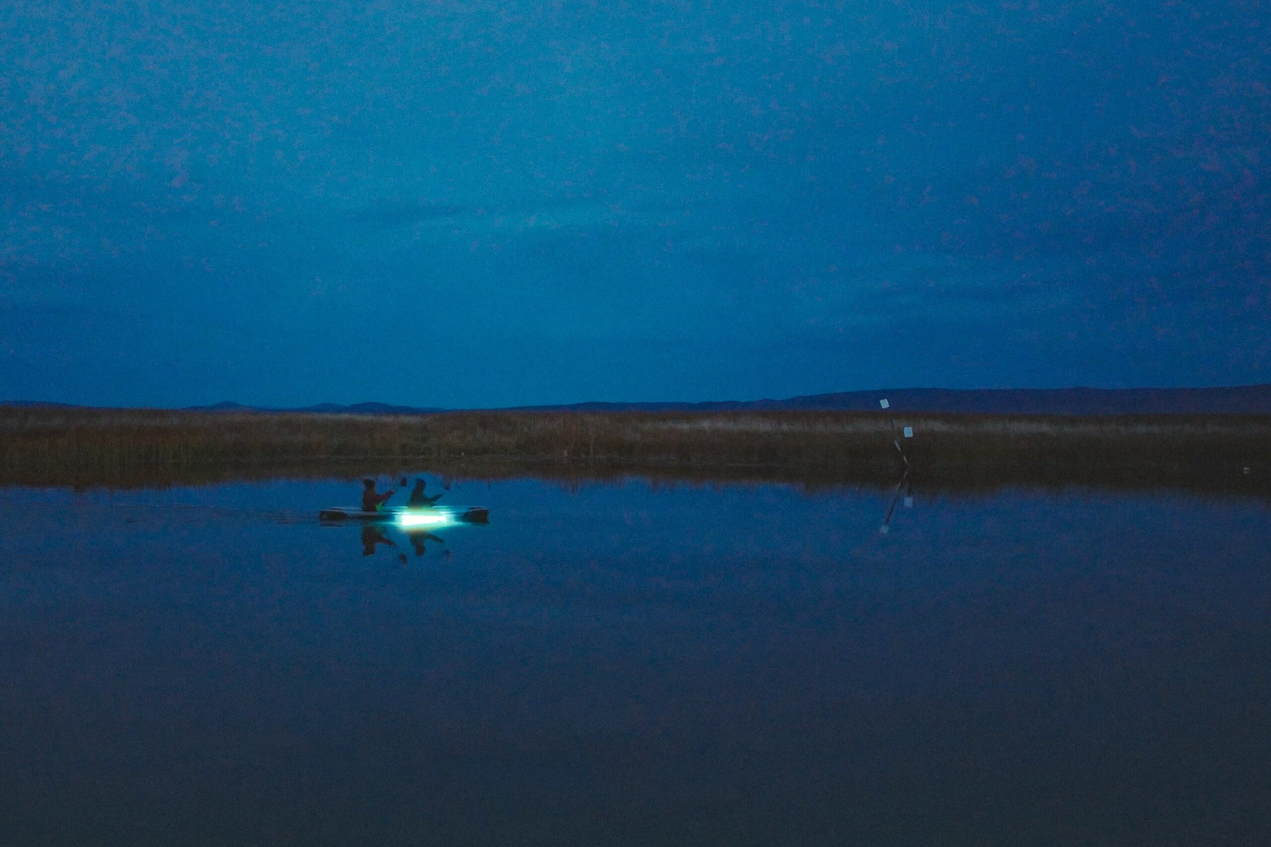 night kayaking oregon
