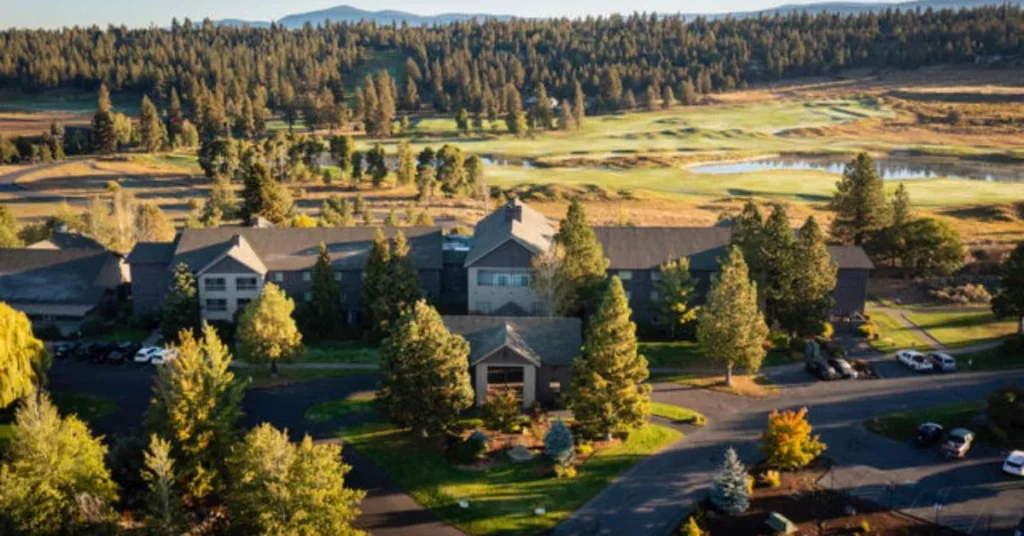 Running Y Resort near Crater Lake National Park