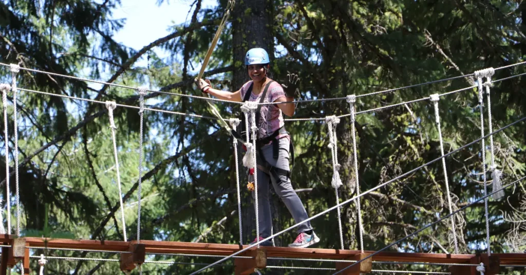 ropes course crater lake zipline